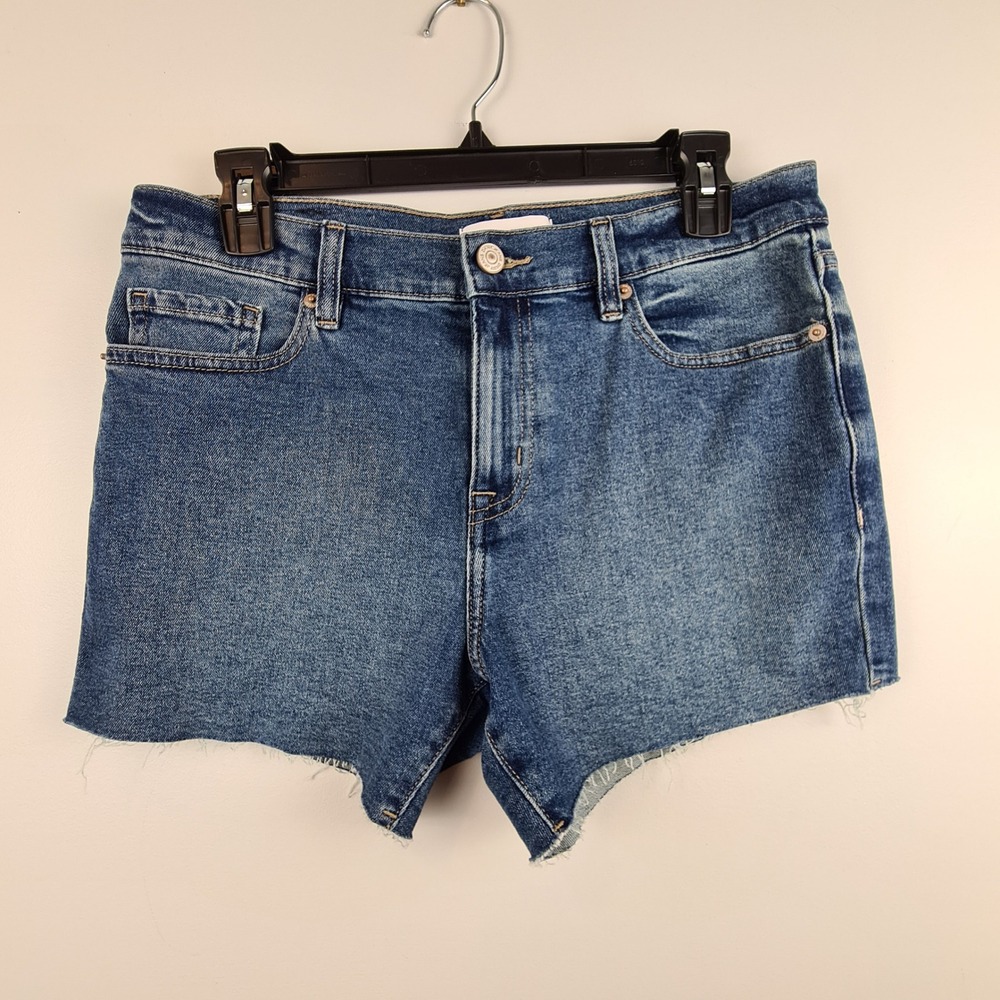 DKNY Jeans Womens Size 28 Medium Wash Blue Raw Hem Cut Off Denim Shorts Stretch